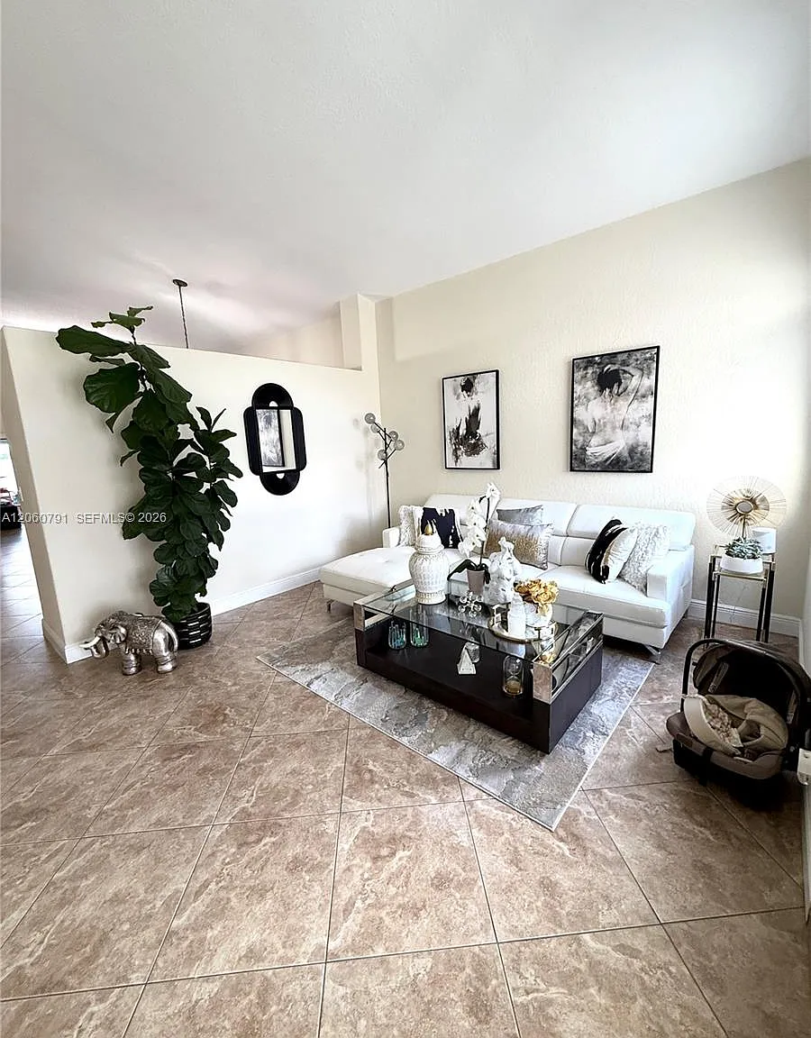 Alameda North — Photo 4