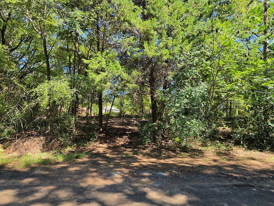 1st image of 120 High Point Dr