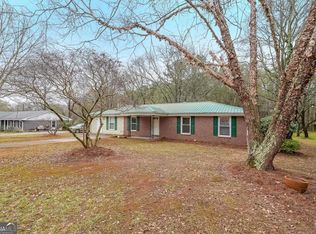 900 Victoria Ln, Oxford, GA 30054