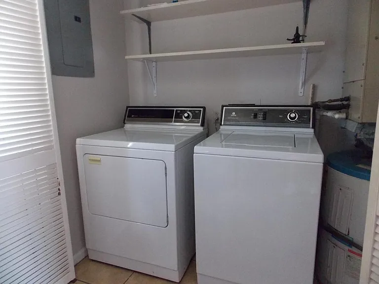 140 Lanier Dr #12 — Photo 8