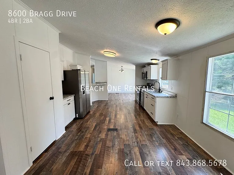 8600 Bragg Dr — Photo 4