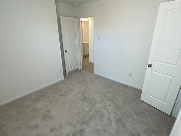 5th image of 21103 Newberry Grove Ln