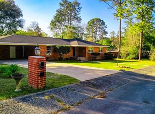 1625 Windsor Dr, Waycross, GA 31501