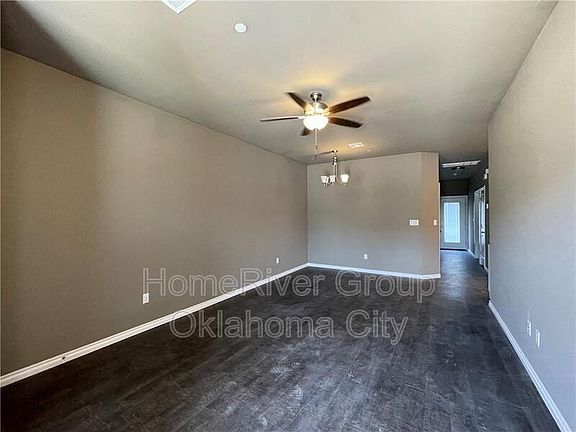 2nd image of 1011 SW 91st St