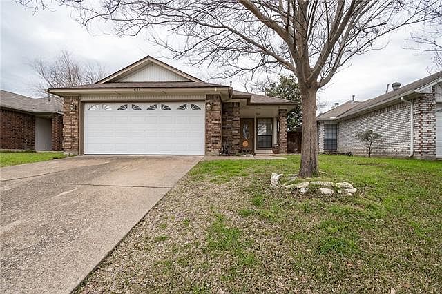 1st image of 4144 Amy Dr