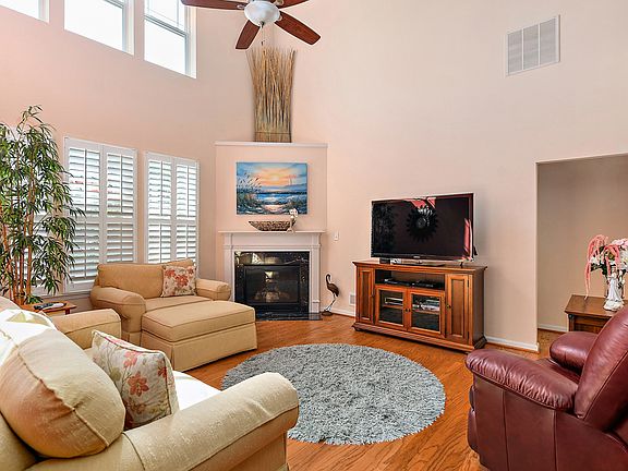 5th image of 37433 Kingfisher Dr