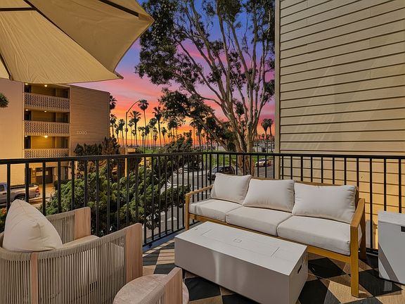 4th image of 2999 Mission Blvd Unit 201
