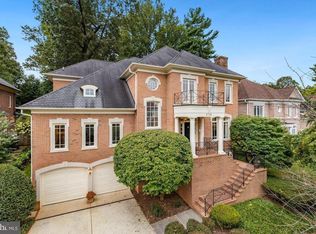 6706 Honesty Dr, Bethesda, MD 20817