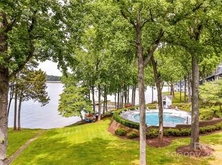 303 Northwest Dr, Davidson, NC 28036