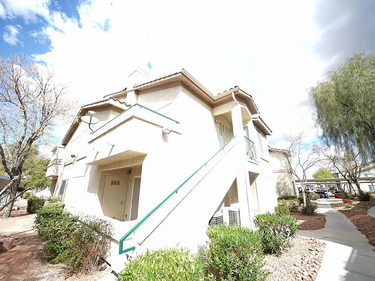 5710 E Tropicana Ave #2224-1 — Photo 3