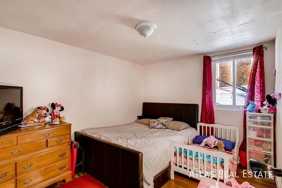 Save $1595! Beautiful 3BR Apartment Close to Stanley Marketplace and Montview Park! Available Aug... — Photo 4