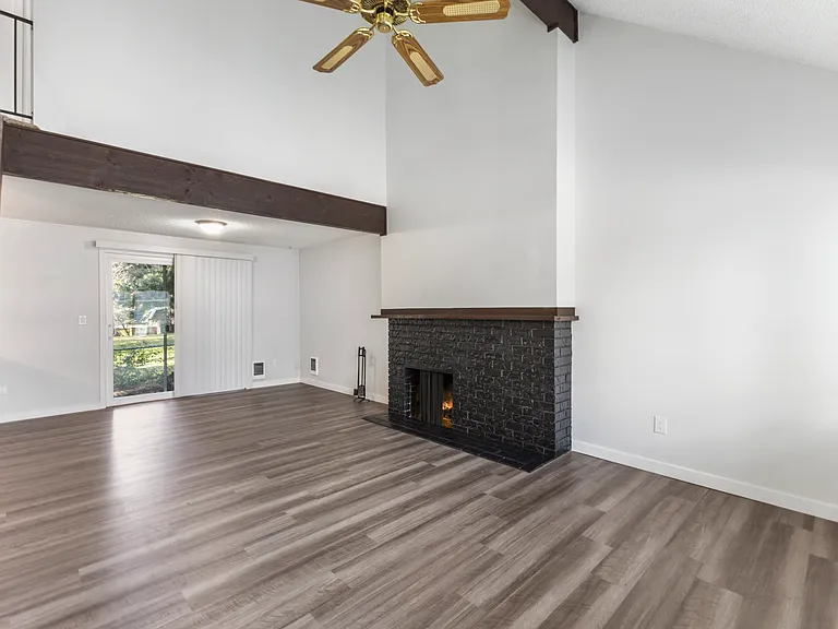 Redondo Ridge Townhomes — Photo 16