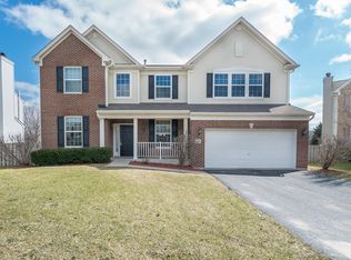 316 Claridge Cir, Bolingbrook, IL 60440