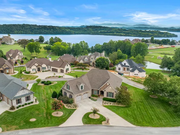 117 Red Hawk Dr, Vonore, TN 37885
