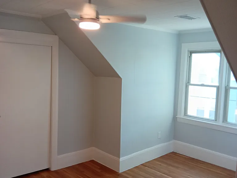 15 Newport St — Photo 22