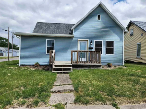 1104 S Race St, Princeton, IN 47670