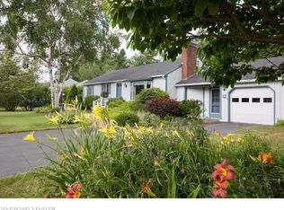 18 Brentwood Rd, Cape Elizabeth, ME 04107