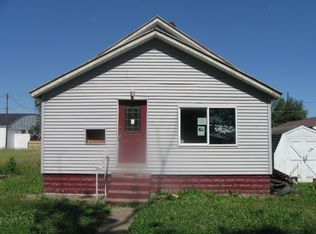 305 13th St, Kenova, WV 25530