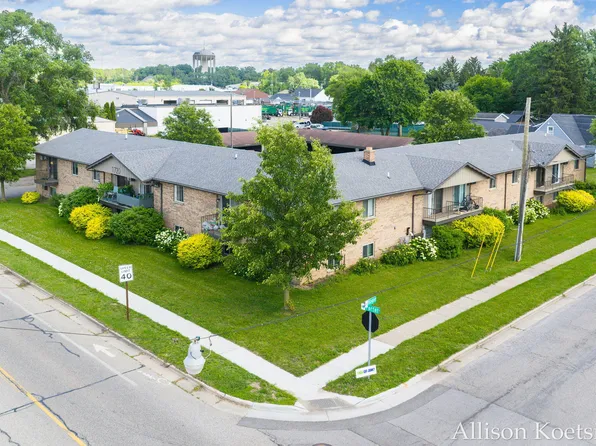 1720 Porter St SW, Wyoming, MI 49519