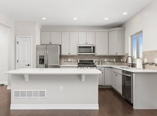 4121 Pennycress Dr, Johnstown, CO 80534