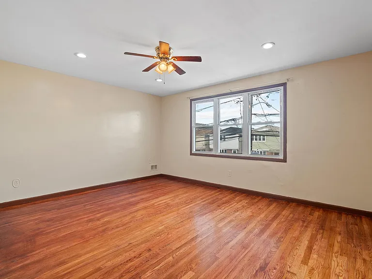 387 Cator Ave #2 — Photo 3