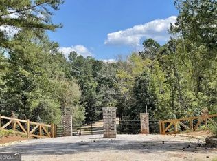 690 Harmony Gates Dr, Commerce, GA 30530