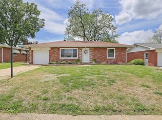 224 Walworth Dr, Saint Louis, MO