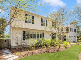 34 Colonial Way, Dartmouth, MA 02747