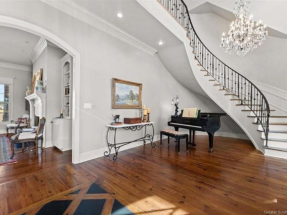 5th image of 3824 Sassafras Way