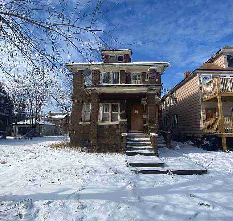 8343 Wallace