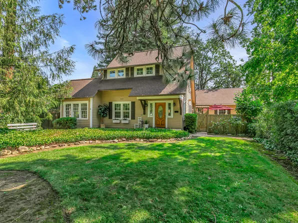 715 S Oakdale Ave, Medford, OR 97501