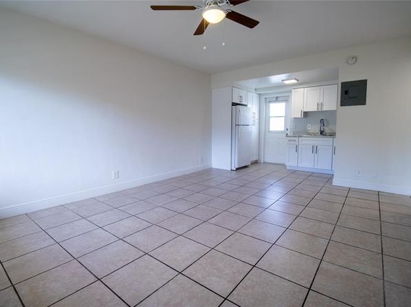 1855 Adams St #26