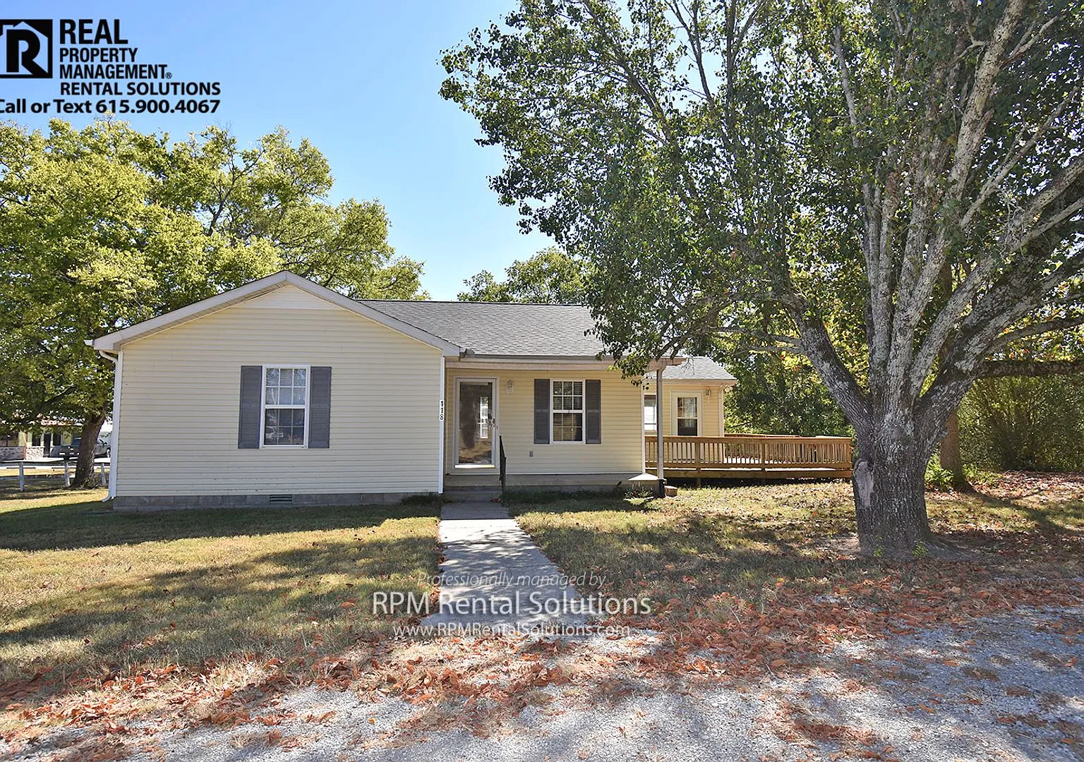 Charming 2-Bd on Main Street in Downtown Eagleville Lawncare included! — Photo 1