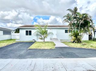 6417 Fletcher St, Hollywood, FL 33023