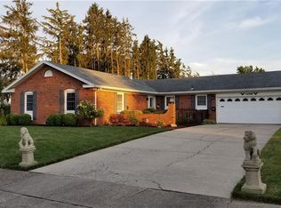 1498 Horsham Rd, Troy, OH 45373