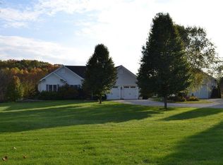 6908 Darrow Rd, Huron, OH 44839