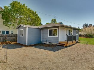 10417 NE Burton Rd, Vancouver, WA 98662