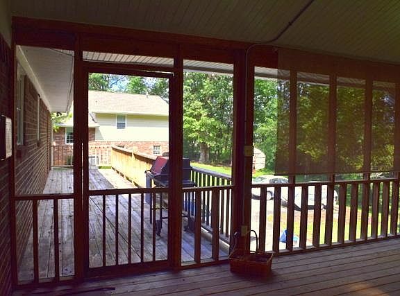 5th image of 3819 Woodcrest Cir NW