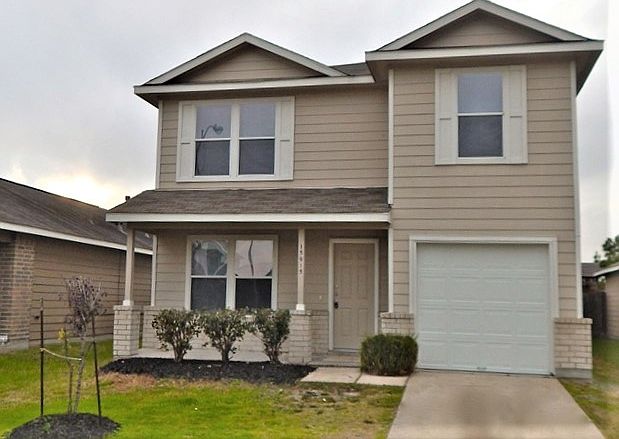 1st image of 15915 Regal Trace Ln