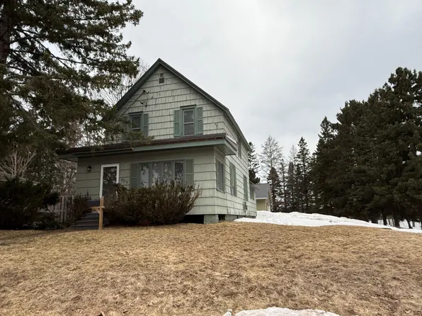 402 Lake Ave, Ironwood, MI 49938