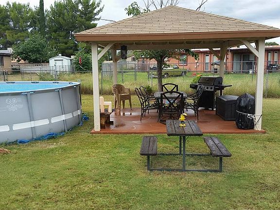 Ramada and Storage (2013)