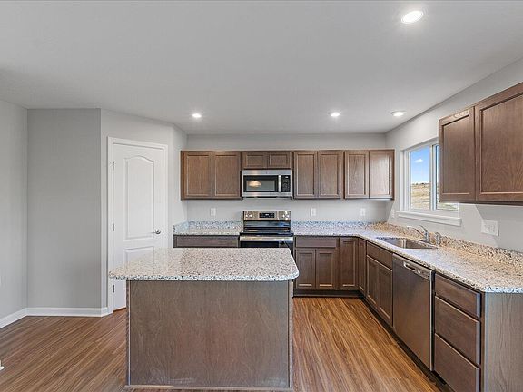3rd image of 1699 Cherry Blossom Dr