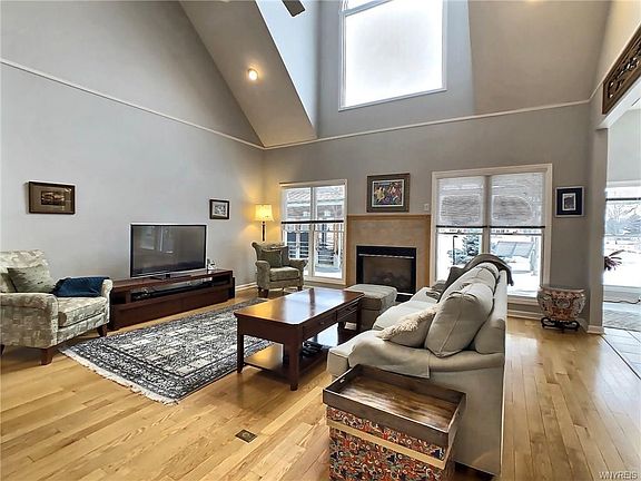 4th image of 7163 Pendale Cir