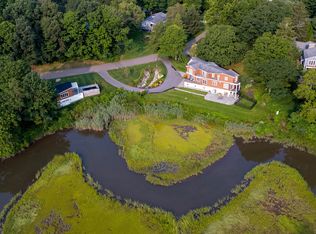 25 Fence Creek Dr, Madison, CT 06443