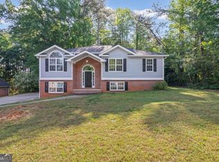 3911 Brianna Dr, Powder Springs, GA 30127