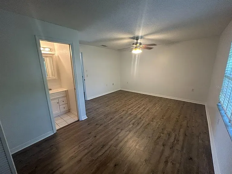 106 S Primrose Dr — Photo 8