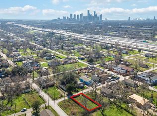 3213 Delia St, Houston, TX 77026