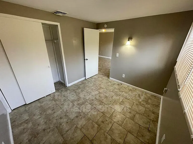410 Ridge Dr — Photo 21