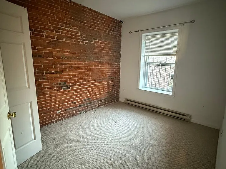 1742 Washington St #3 — Photo 10