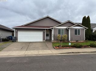 12004 Rees St NE, Donald, OR 97020